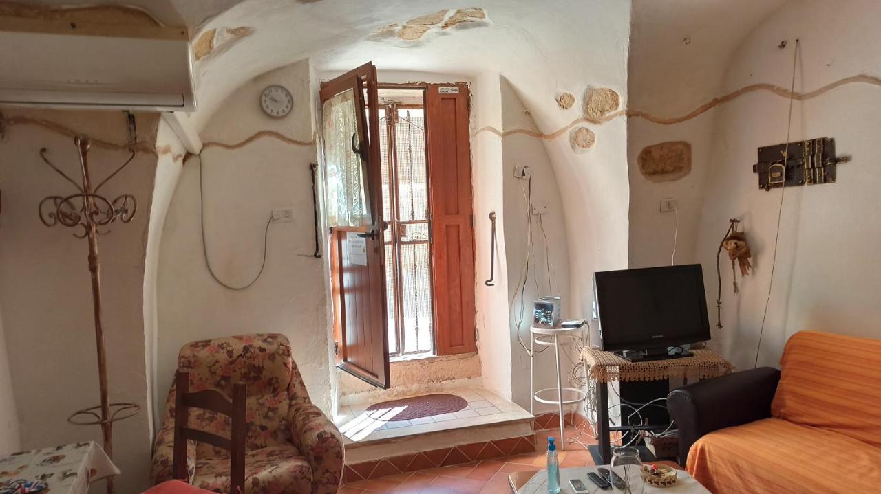 Apartamento Casa Ele - Casa Indipendente Con Cucina - Bikes Friendly Sassari Exterior foto