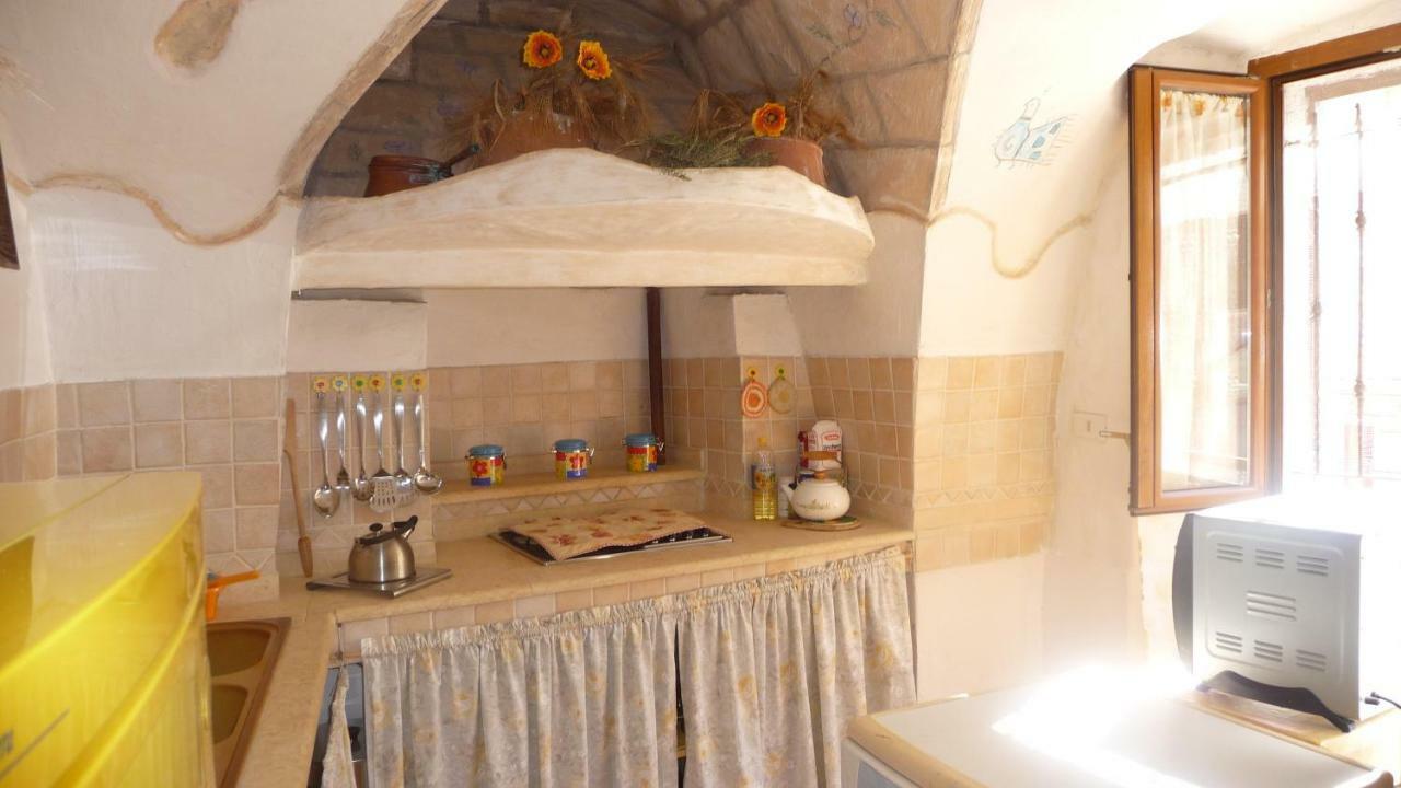 Apartamento Casa Ele - Casa Indipendente Con Cucina - Bikes Friendly Sassari Exterior foto