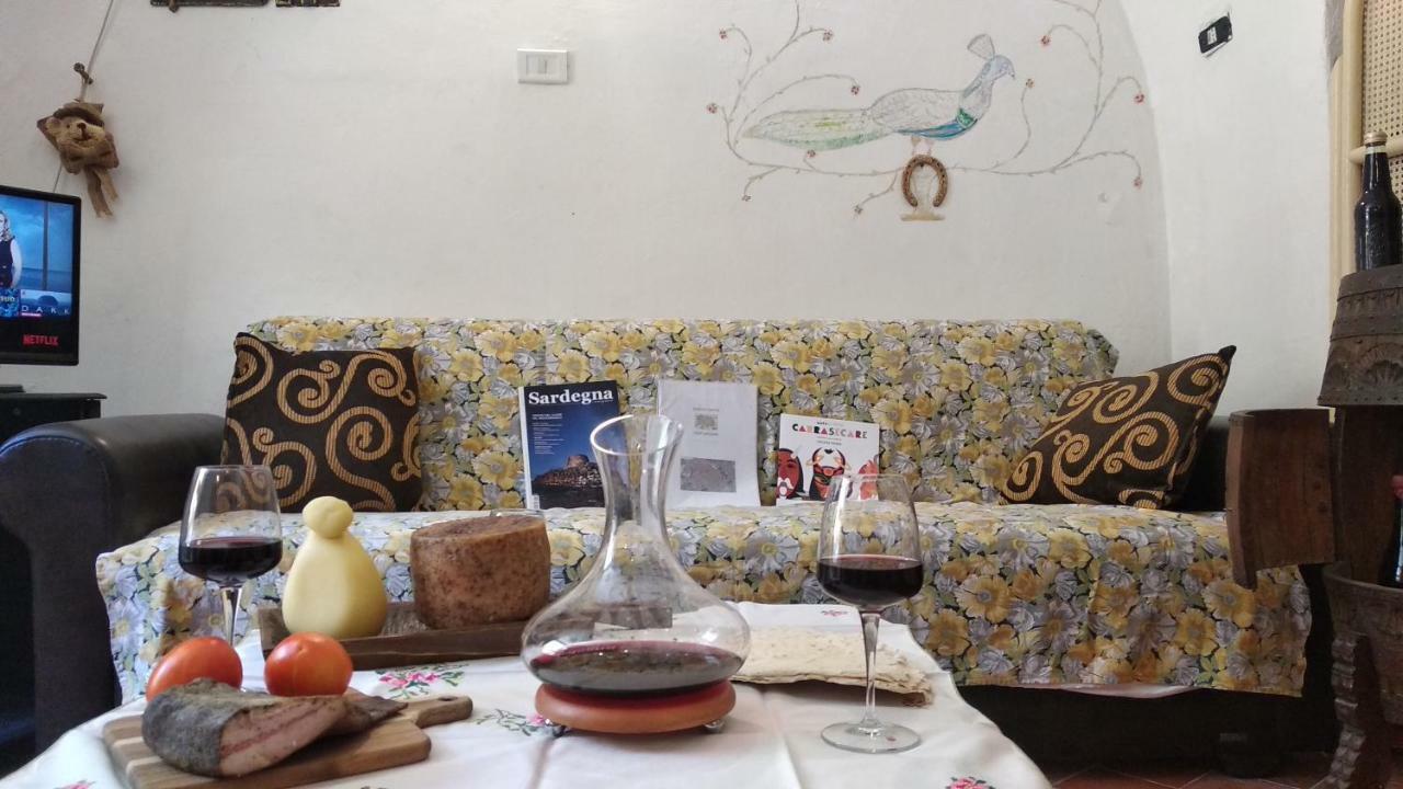 Apartamento Casa Ele - Casa Indipendente Con Cucina - Bikes Friendly Sassari Exterior foto